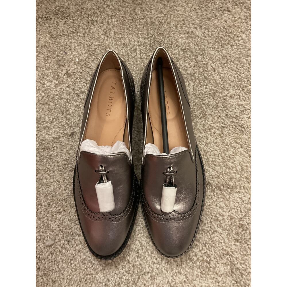 NIB Talbots Leighton Brogue Nappa Leather Almond Toe Loafers in Metallic,sz 6 - Picture 4 of 9